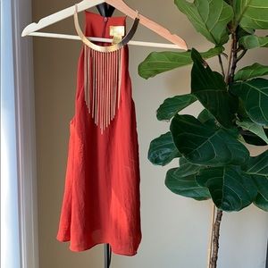 NWOT H&M off shoulder top - w necklace design